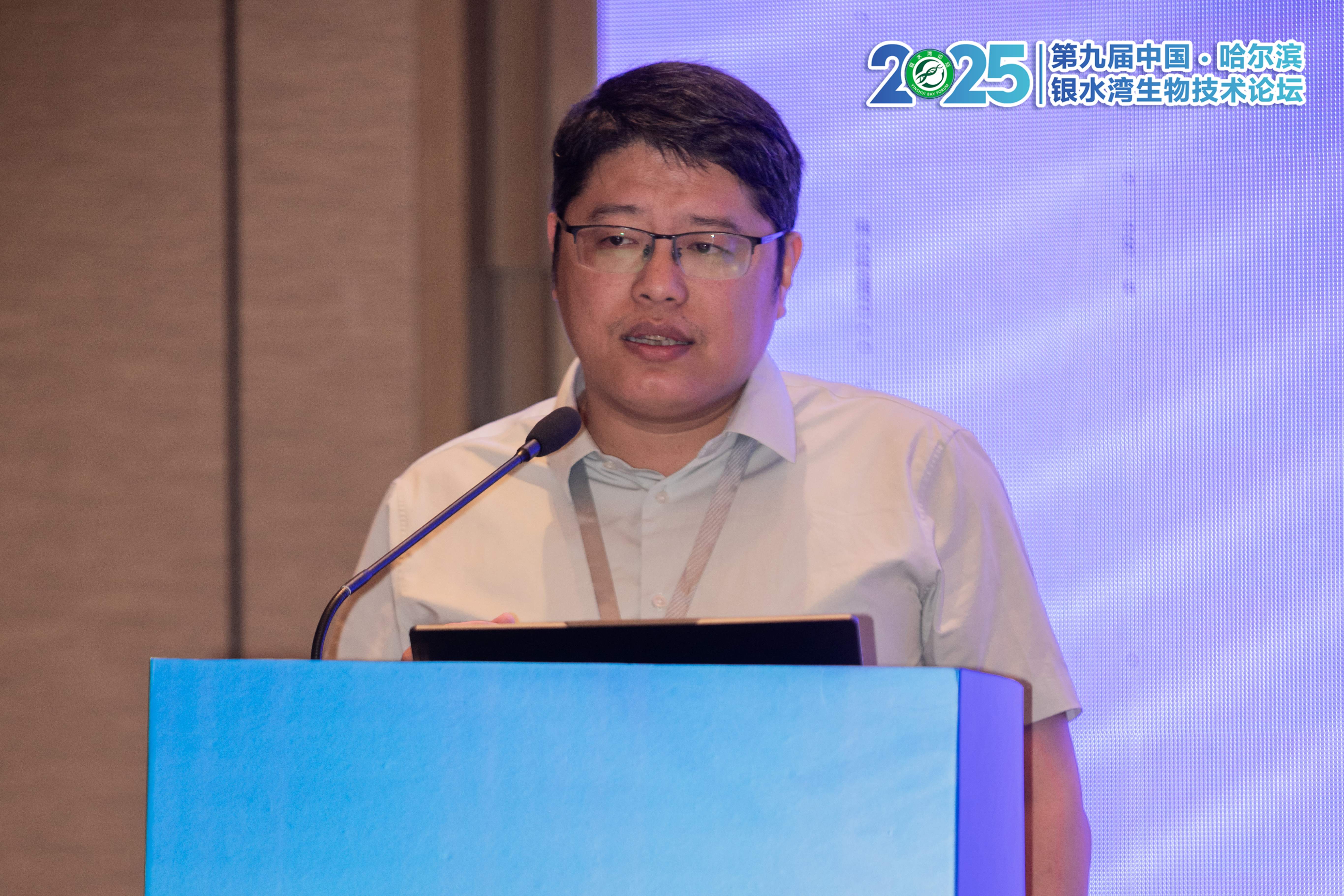 銀水灣論壇會(huì)議筆記|劉大偉：種雞全周期健康監(jiān)測(cè)